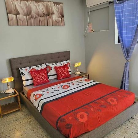 Welcome To Our Cozy Apartment! วิลเลมสตัด ภายนอก รูปภาพ