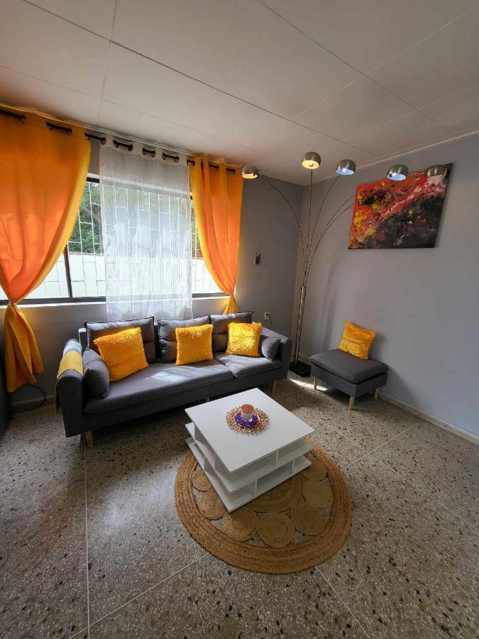 Welcome To Our Cozy Apartment! วิลเลมสตัด ภายนอก รูปภาพ